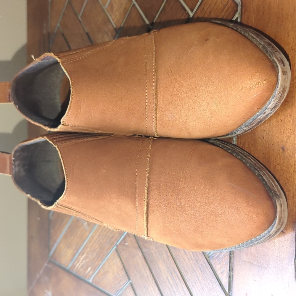 Steve Madden boots